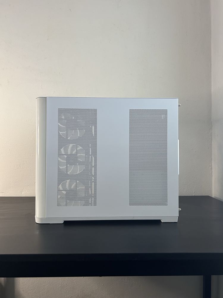 Torre Gaming NOVA com 3 anos de GARANTIA (2 meses de uso)