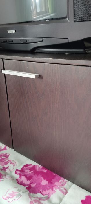 Vendo cama solteiro, mobília quarto