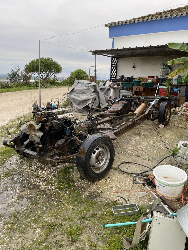 Vendo ou troco carrinha de caixa aberta