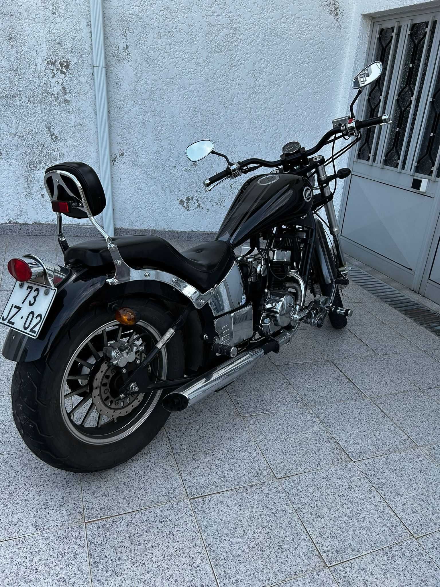 Mota Leonart Daytona 125
