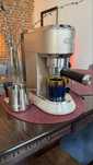 Кавоварка рожкова Delonghi EC 885 BG