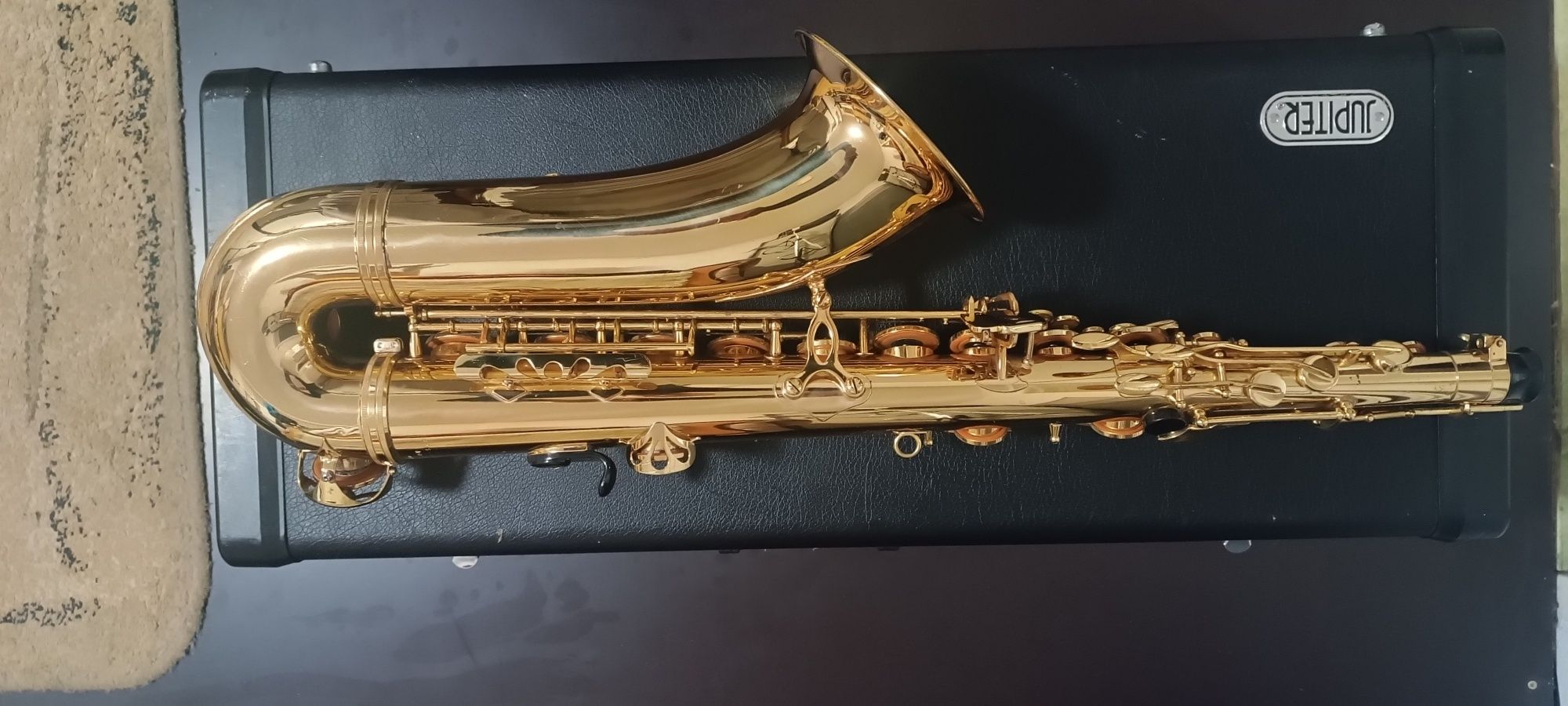Saksofon tenorowy Jupiter