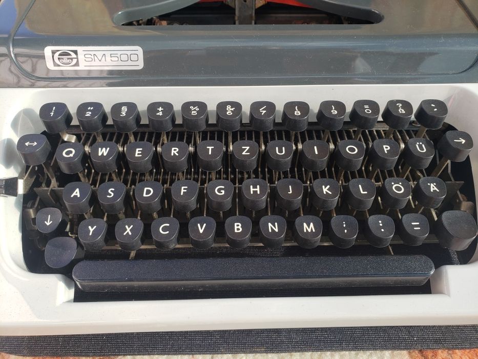 Maquina escrever elite sm 500