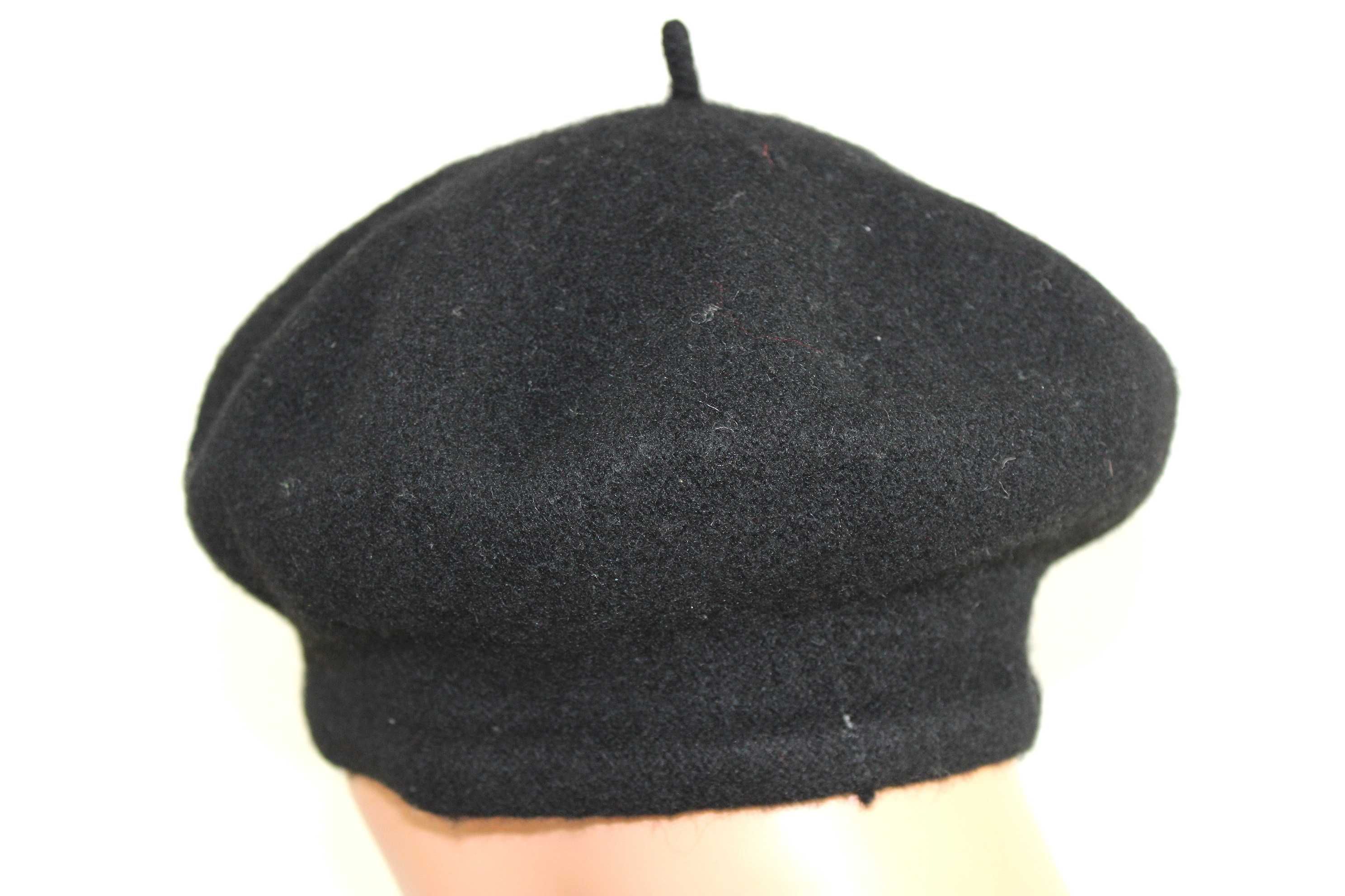 b9 Stylowy Czarny Wełniany Beret z Antenką One Size