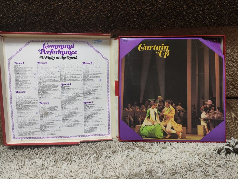 Виниловые пластинки Gommand Performance. A Night at the Opera.