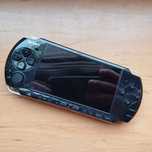 PSP 3004 Slim + 4 gry