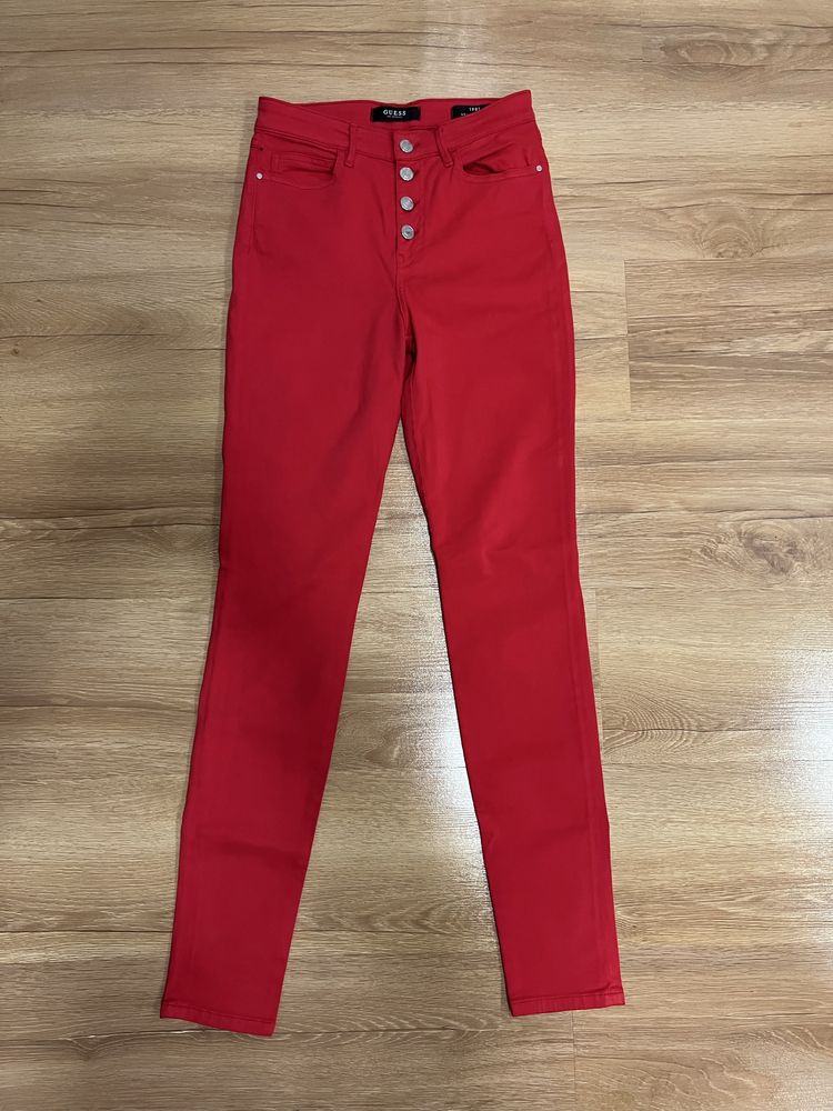 Jeansy czerwone Guess nowe