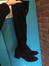 kozaki czarne sztyblety za kolano stradivarius na płaskiej platformie