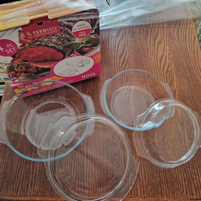 Скляні каструлі 2шт