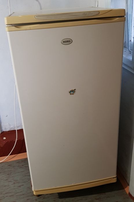Продам холодильник Норд небольшой