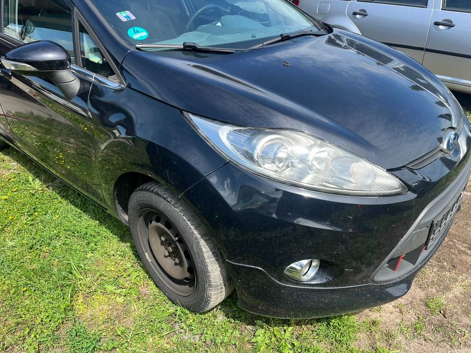 lampa przód przednia prawa ford fiesta mk7 vi 6 soczewka zwykła 2008 -