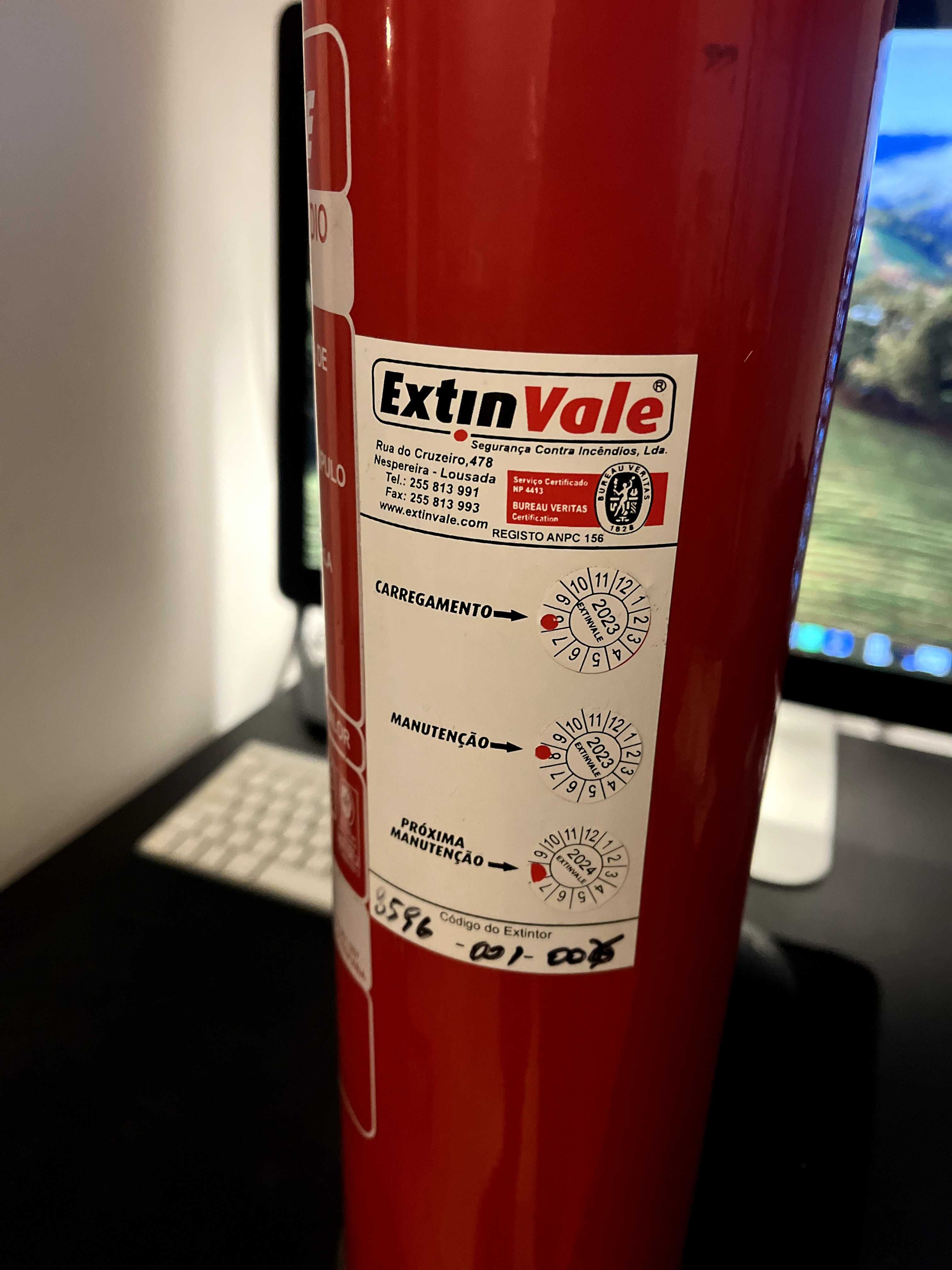 Extintor CO2 - Restauração