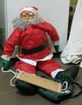Boneco de Pai Natal Decorativo com Trenó