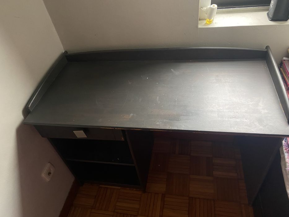 Secretaria c/ gav prateleiras