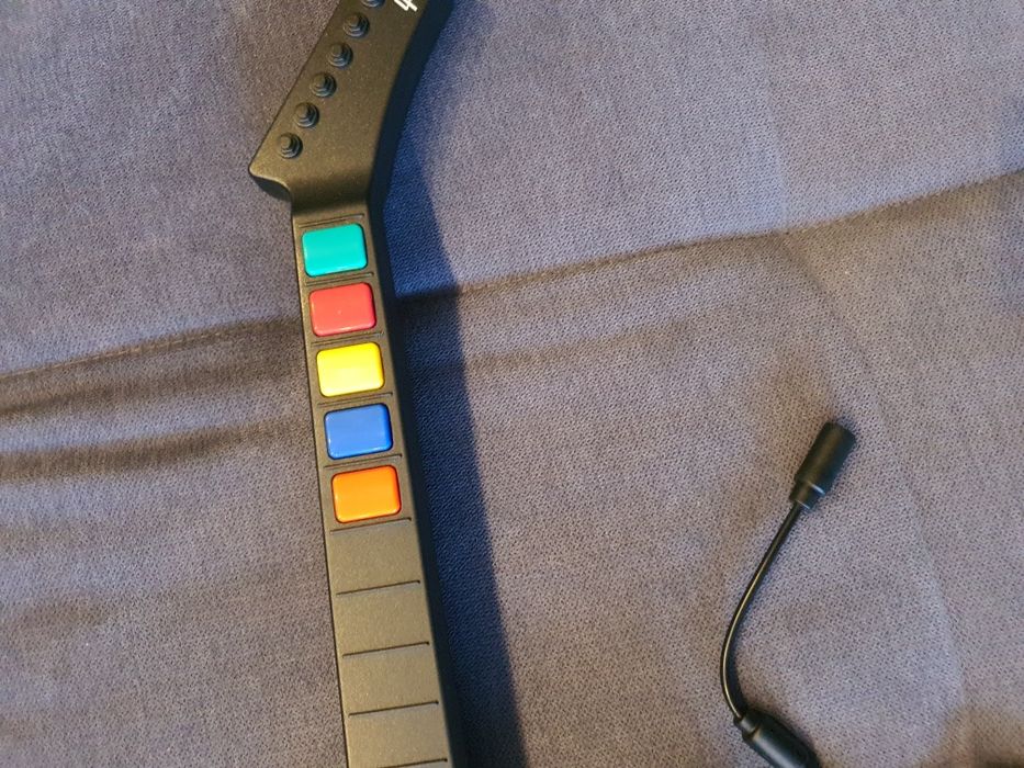 Gitara guitar hero xbox 360 i PC