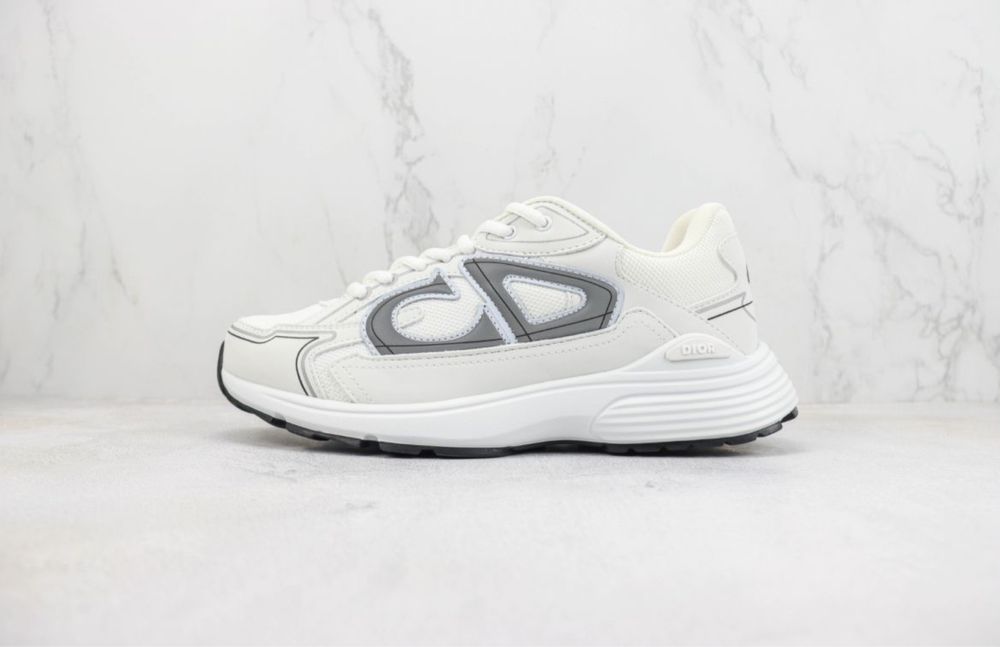Dior b30 nunca usado e com caixa