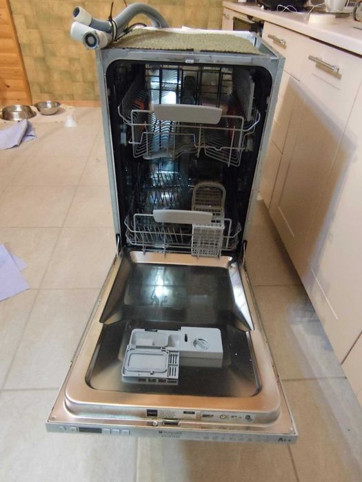 Zmywarka 45 cm Hotpoint ARISTON