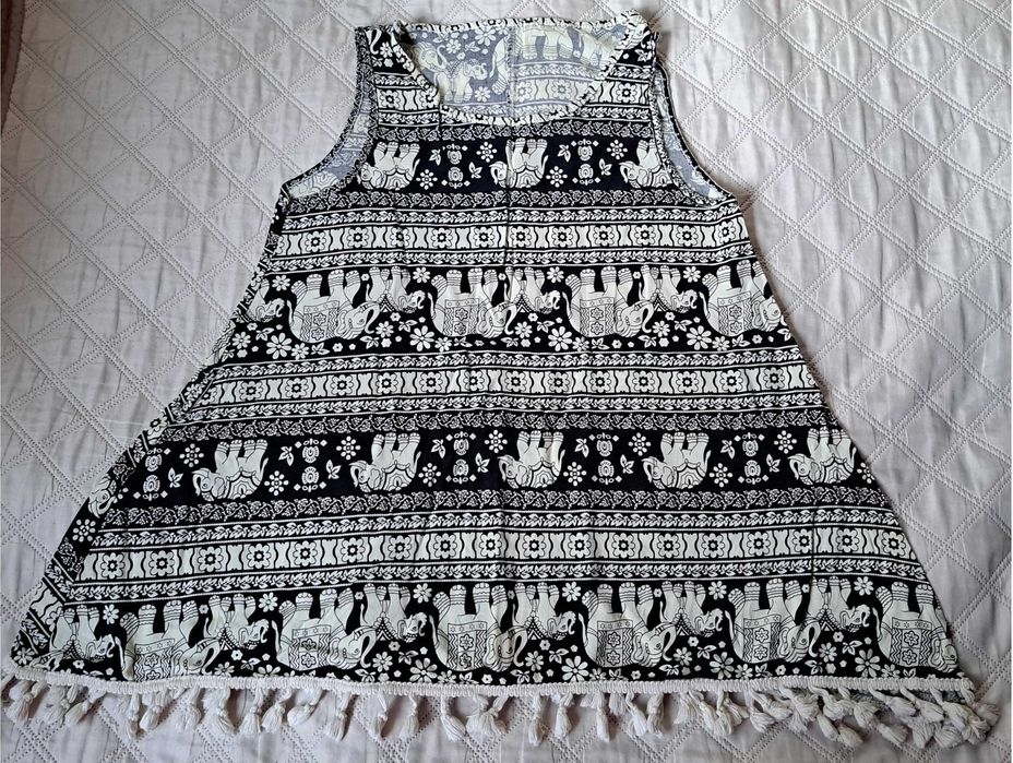 Bluzka na ramiączkach w słonie unika