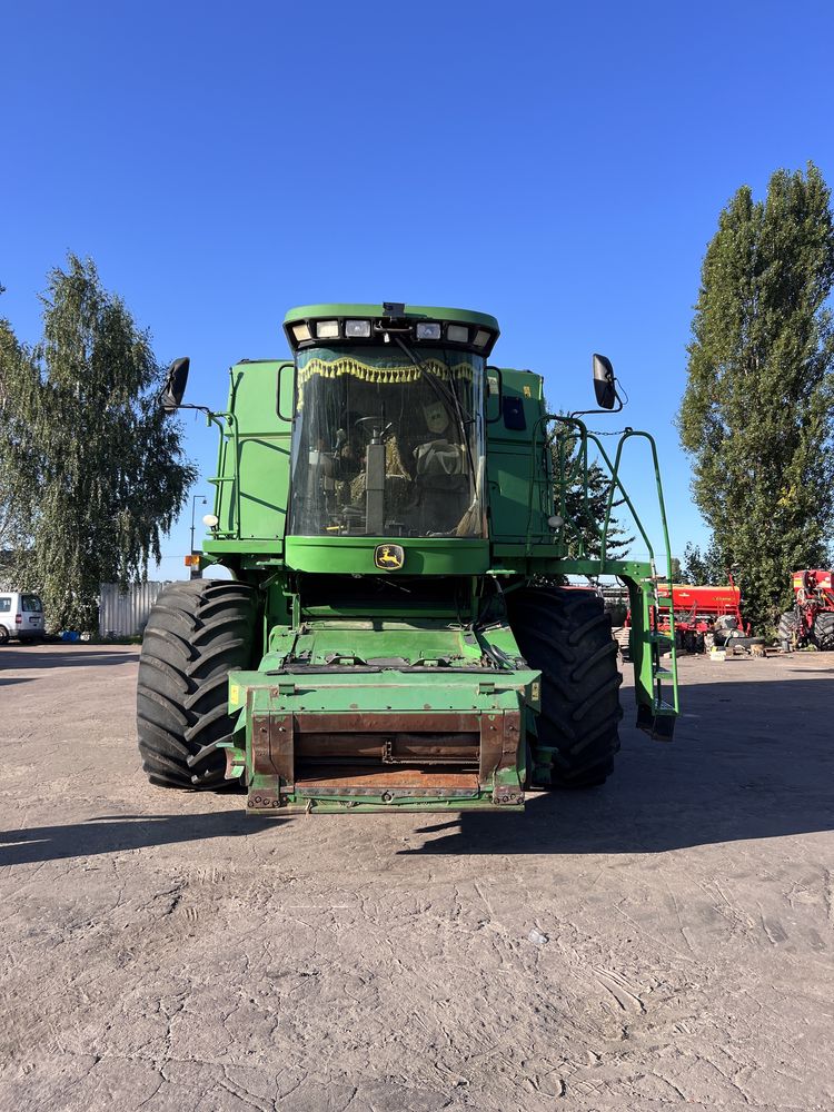 Комбайн John Deere 9880 sts