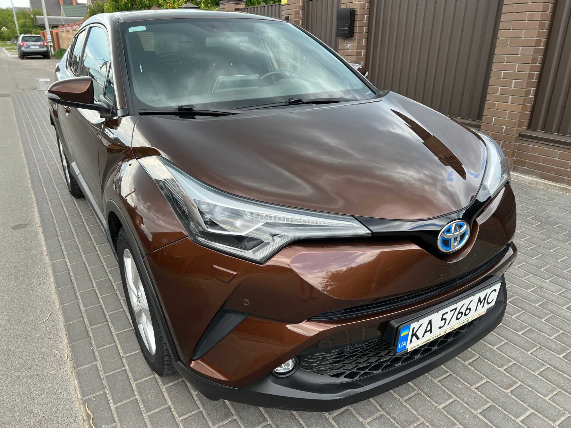 Toyota C-HR   1.8 AT. Hybrid 2018р. Офіційна версія !!!