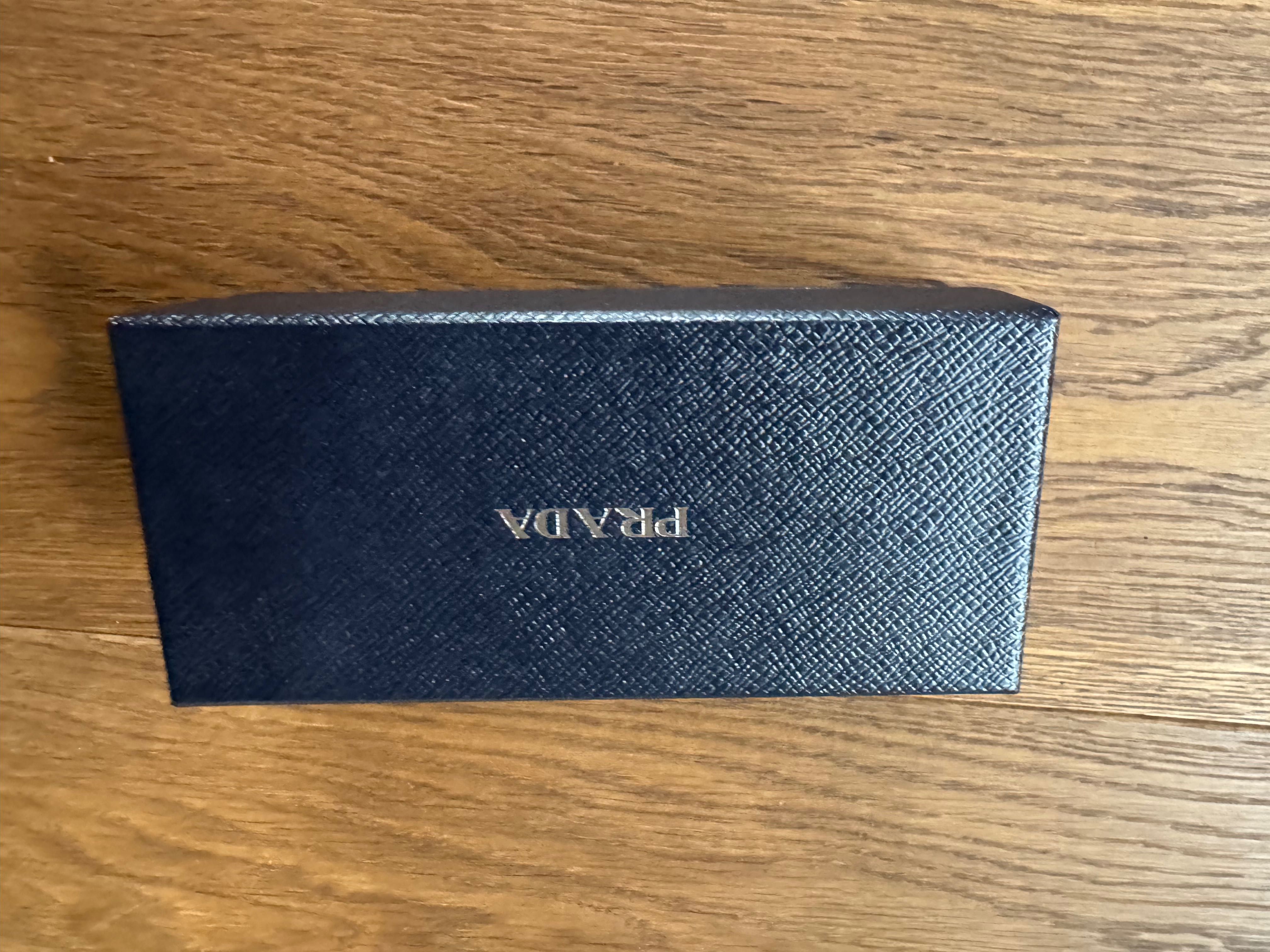 Okulary Prada ZVN09T