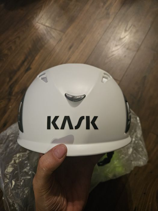 Kask Plasma AQ-EN397