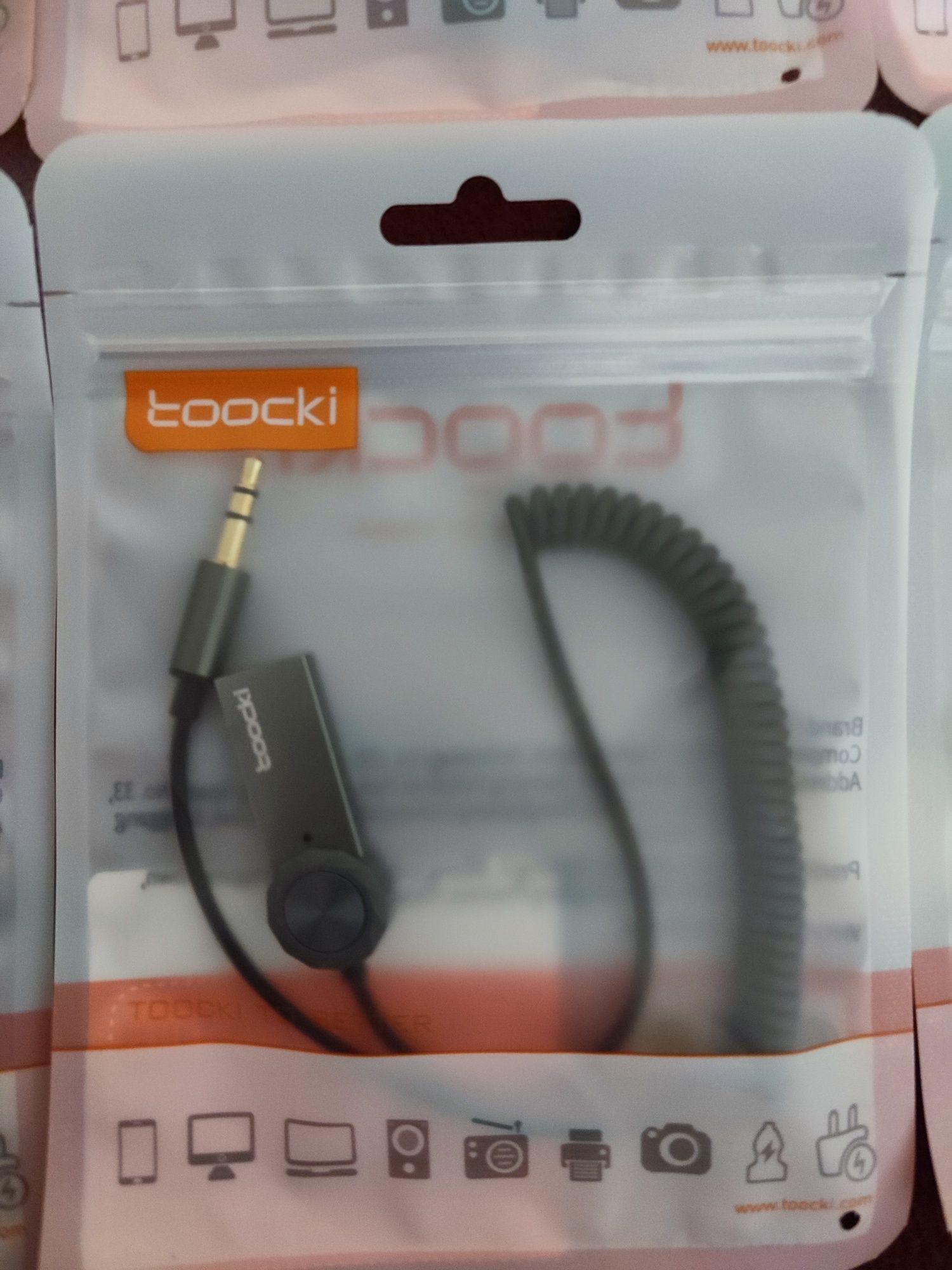 Автомобільний адаптер Bluetooth AUX 5,0