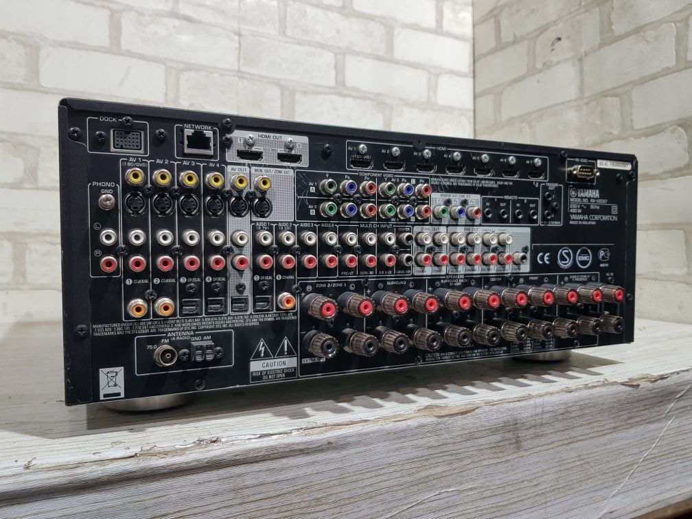 9.2 AV ресивер YAMAHA RX-V2067, 130 Вт на кан,HDMI, USB, LAN, б/у