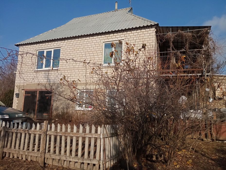 Продам будинок для великої родини