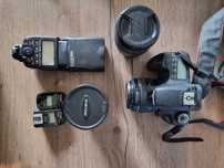 Canon 60d + sigma 17-70 2.8-4, canon 50 1.4, samyang 8 3.5, ex580II+