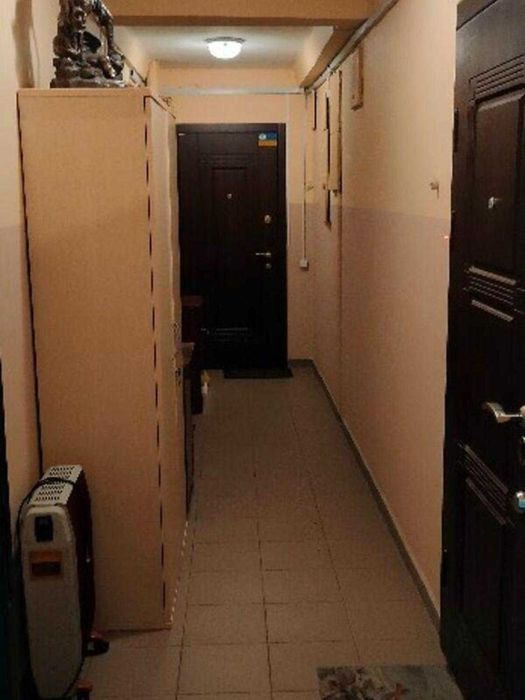 АК 3 Кімнатна Лівобережна Русанівка Ентузіастів 21/1