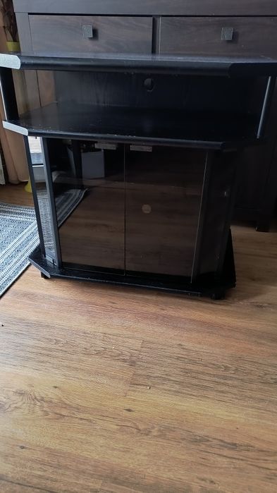 Szafka pod telewizor