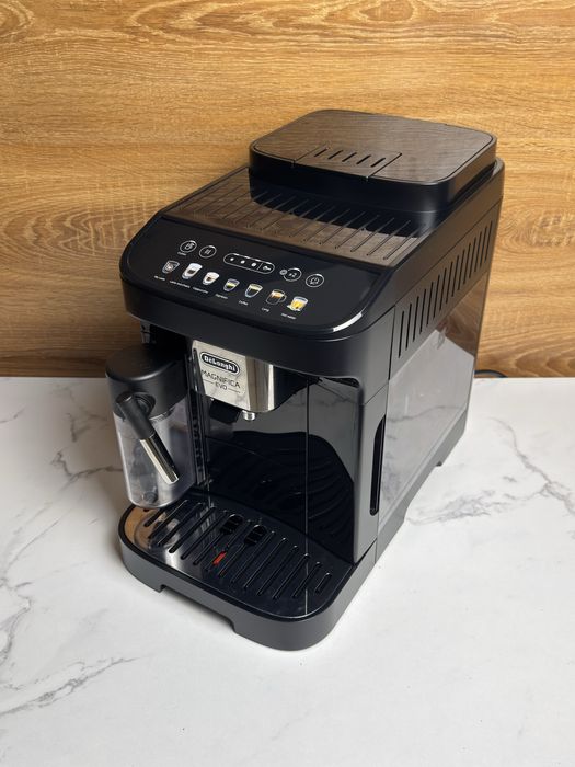 Кавомашина Delonghi Magnifica Evo 23 рік з Гарантією !