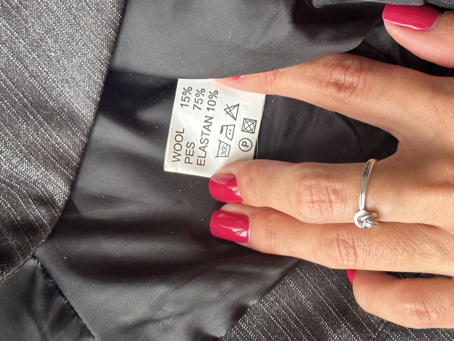 Костюм піджак та юбка розмір 54