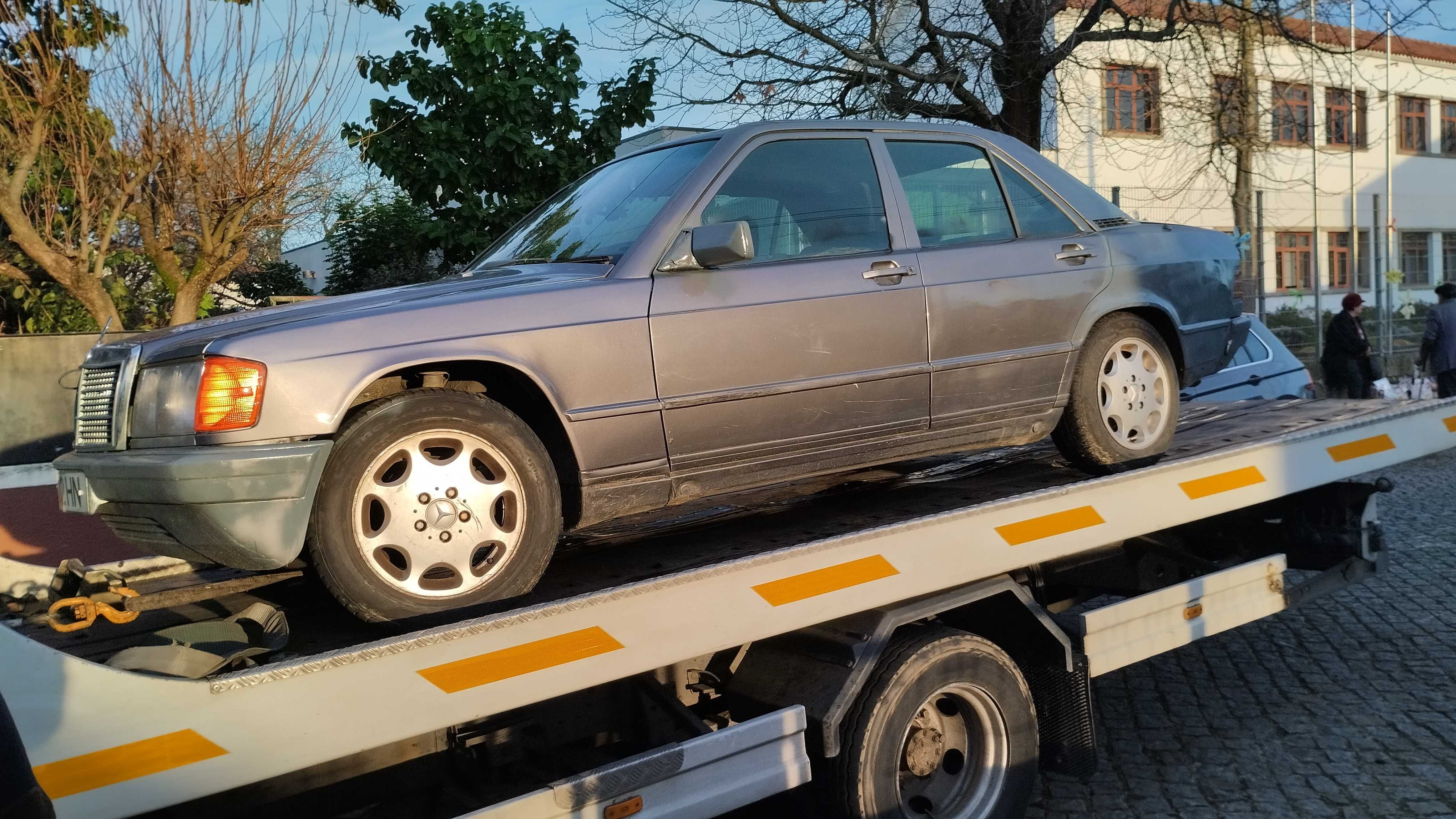 Varias Peças Mercedes 190D W201