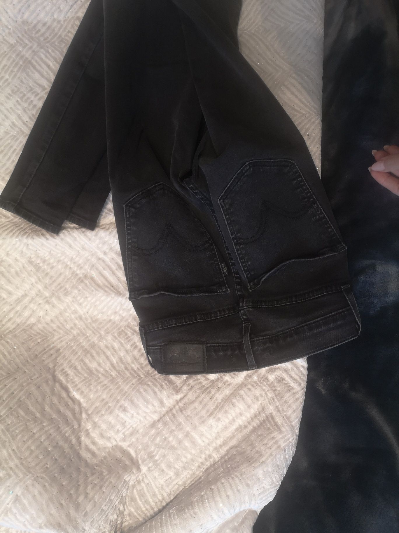 Spodnie jeansy levi's levis czarne 24