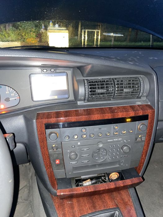 Продам автомобіль не розмитнений