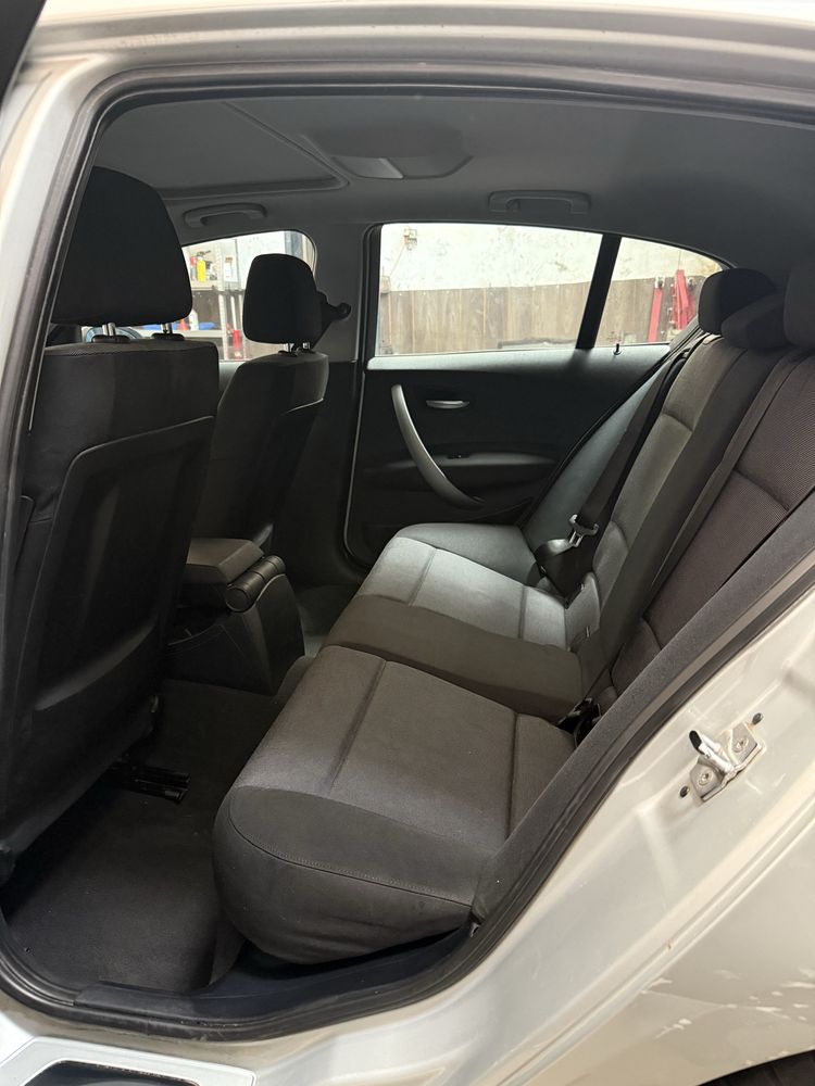 BMW serii 1 116i E87 2004rok 1.6 benzyna manual 115KM