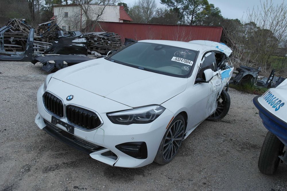 Разборка БМВ 2 серія.Запчасти BMW 2-серия F44 (бампер, двигатель) ШРОТ