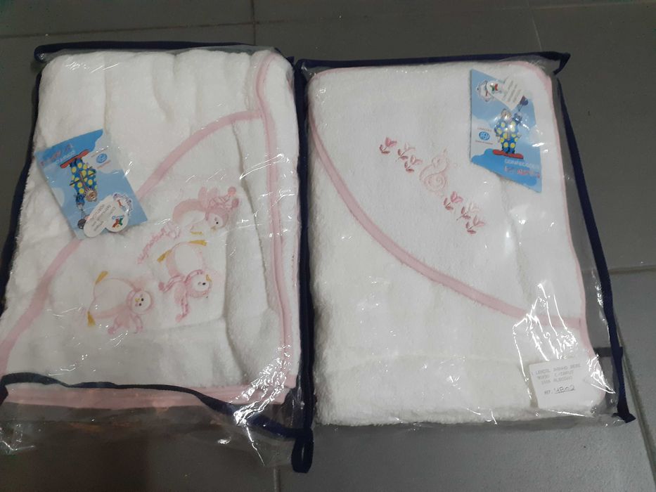 Brinquedos e acessórios de bebe