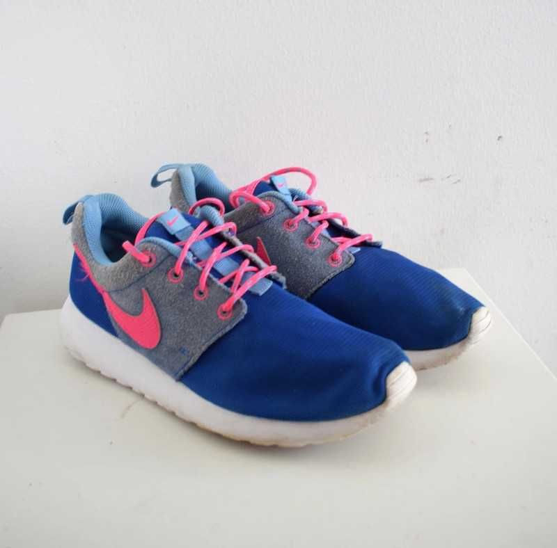 Nike - Buty rosherun do biegania 37 ,5 sneakersy