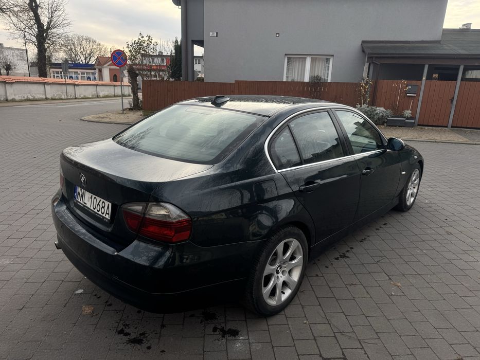Sprzedam Bmw  E90 2.0 Diesel Xenon / M pakiet !