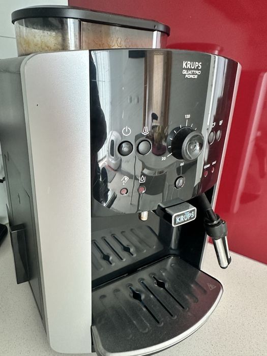 Maquina de cafe de grao krups