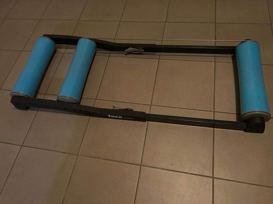 Trenażer rowerowy – idealny do treningu w domu
