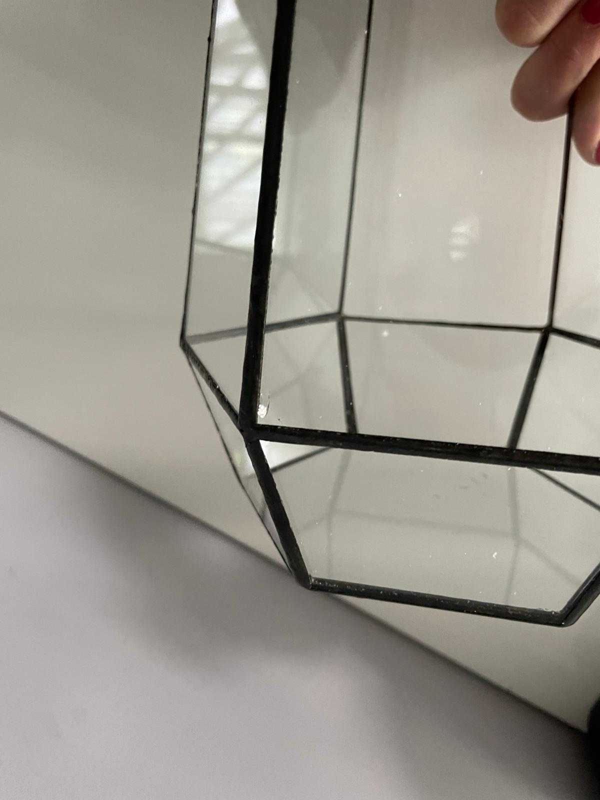 Szklane terrarium, 16,5 x 16,5 x 25 cm, nieregularny kształt [P28]