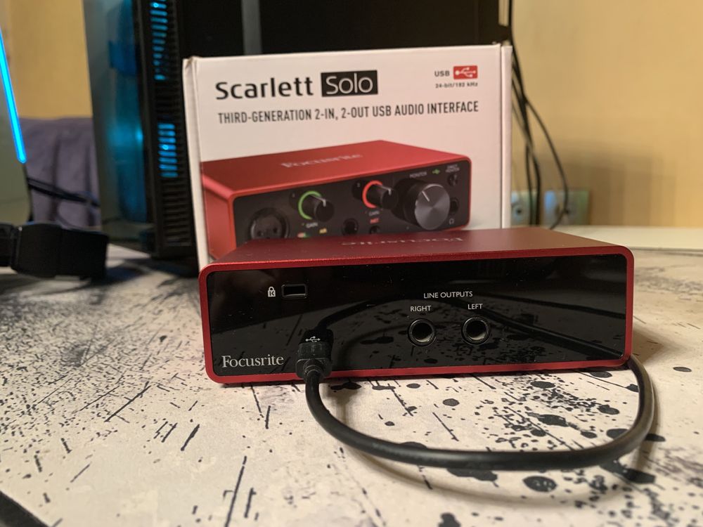 Аудиоинтерфейс Focusrite Scarlett Solo 3rd Gen