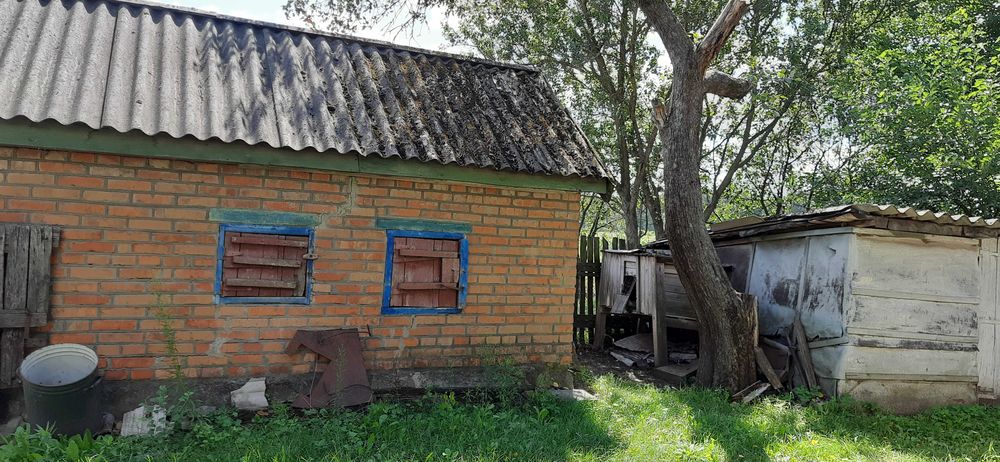 Будинок гарне розташування с.Красна Лука