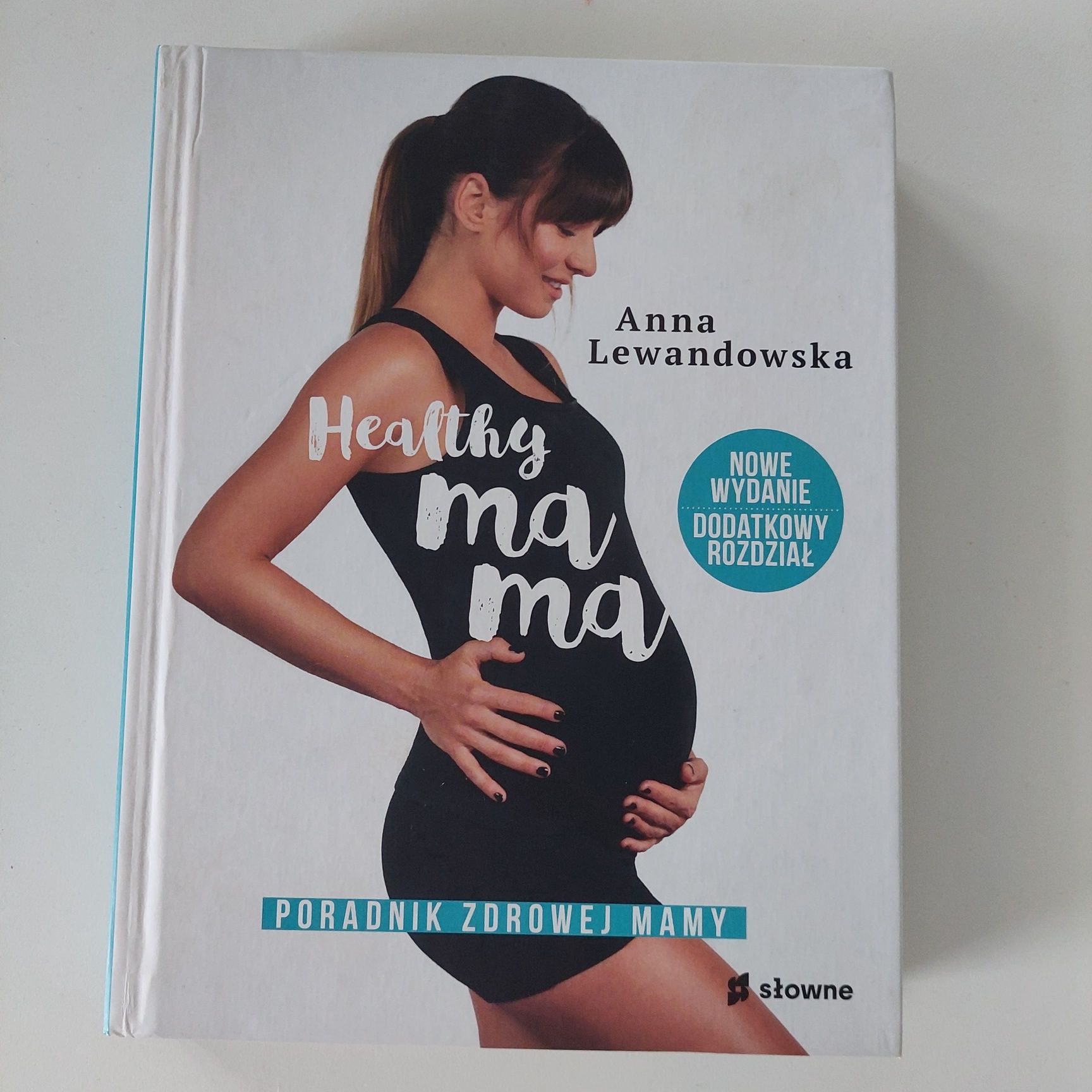 Healthy mama Anna Lewandowska