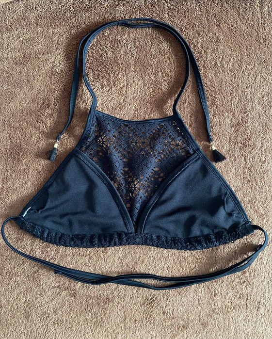 Krótki top z odkrytymi plecami/góra od stroju kąpielowego