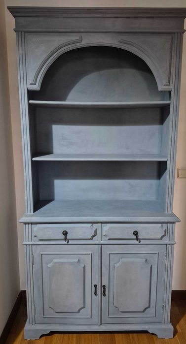 Armario Vitange em madeira pintada